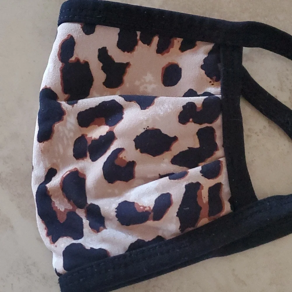 **SALE**Leopard Facemask nwot